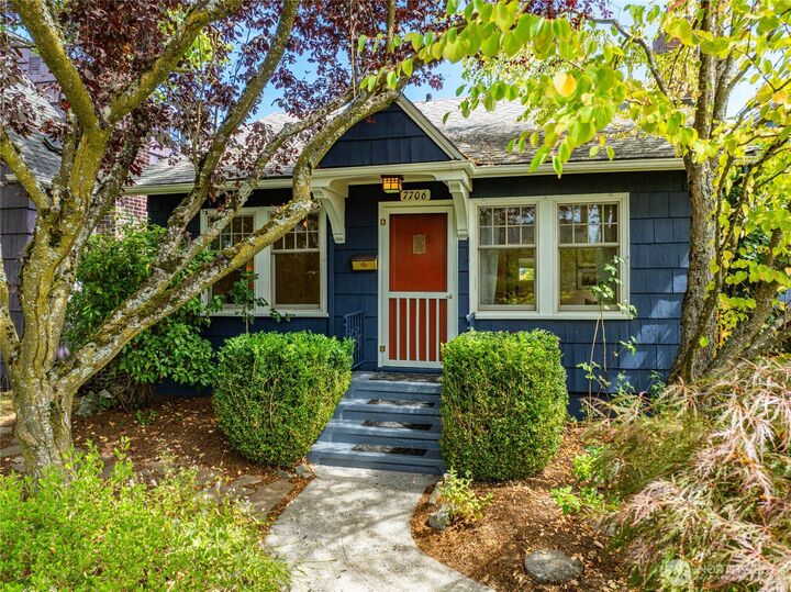 7706  15th Avenue NE  Seattle WA 98115 photo