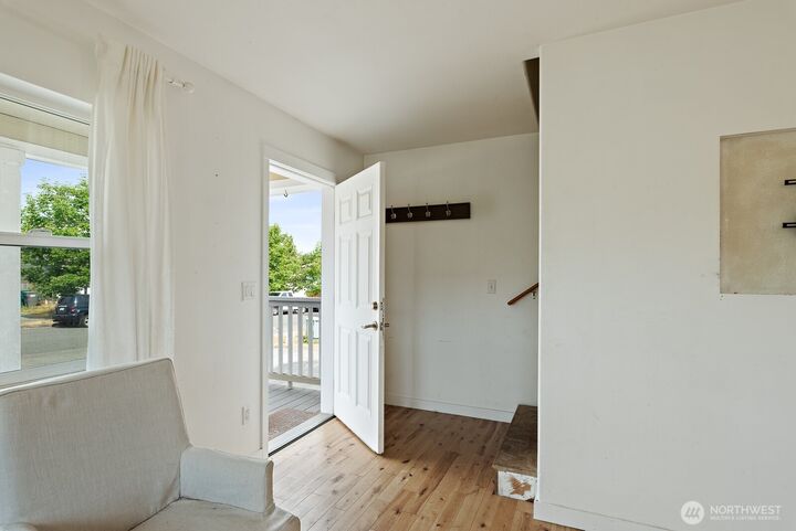Property Photo: 28603 74th Drive NW WA 98292