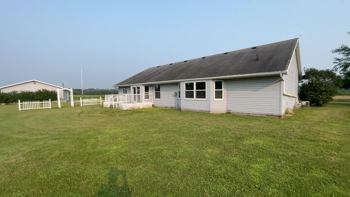 Property Photo:  N4926 Advent Road  WI 54115-8462 