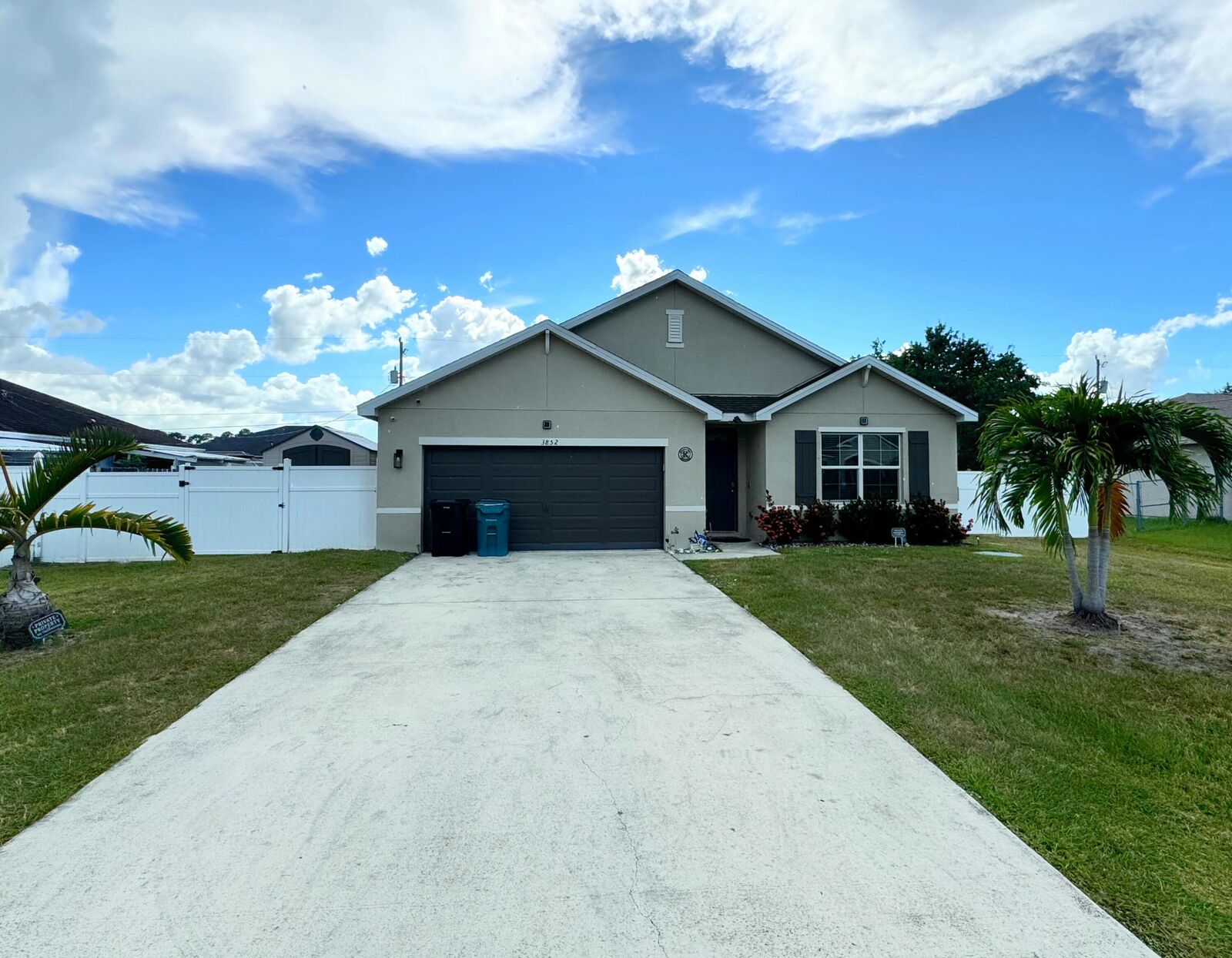 Property Photo:  3852 SW Chicopee Street  FL 34953 