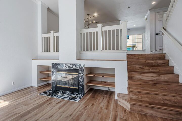 Property Photo:  4 Brigantine Lane  CA 94065 