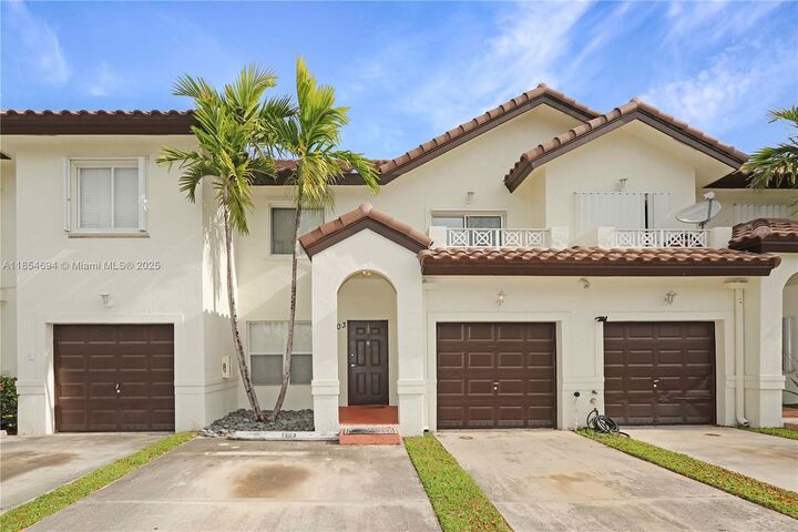 Property Photo: 10921 NW 88th Ter 1303 FL 33178