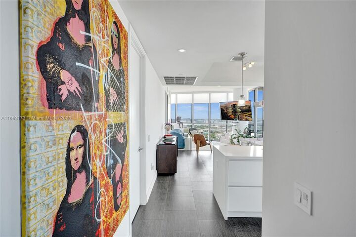 Property Photo:  1100 Biscayne Blvd 3708  FL 33132 