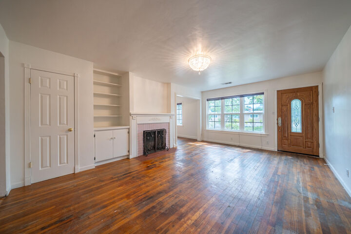 Property Photo:  3500 Longview Avenue  CA 96001 