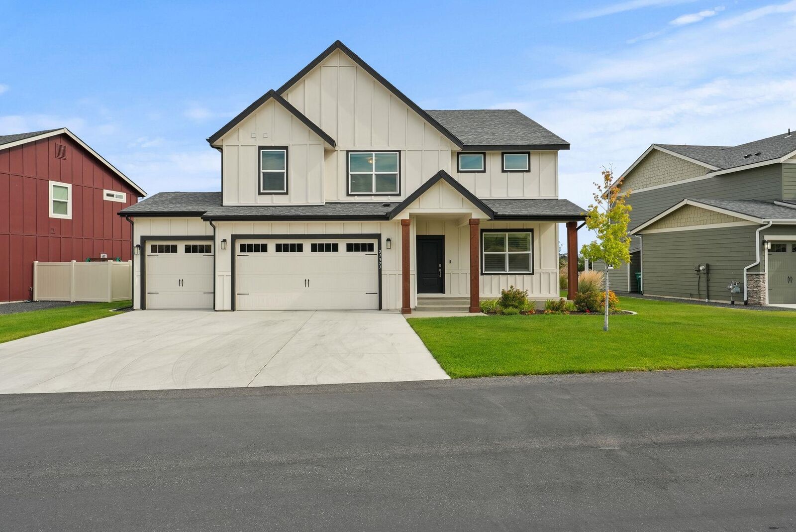 Property Photo:  21371 E Acadia Ct  WA 99019 