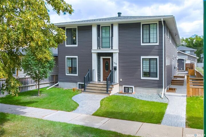 1525/1527 Coy Avenue  Saskatoon SK S7M 0H5 photo