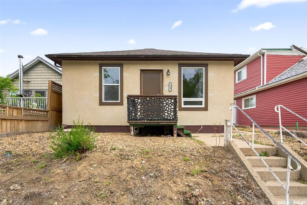 Property Photo:  964 Athabasca Street W  SK S6H 2E4 