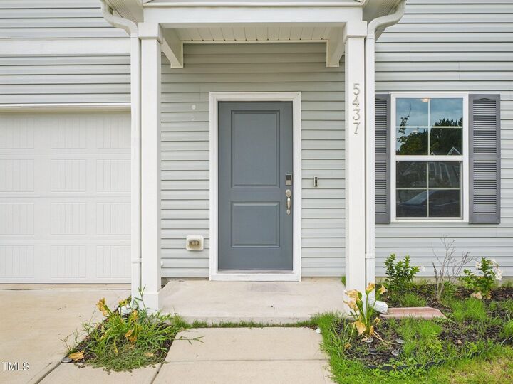 Property Photo: 5437 Rutledgeville Lane NC 27545