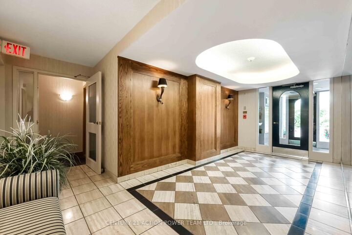 Property Photo: 939 North River Road Ph6 ON K1K 3V2