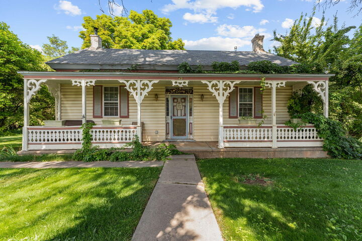 49 N Main  Parowan UT 84761 photo