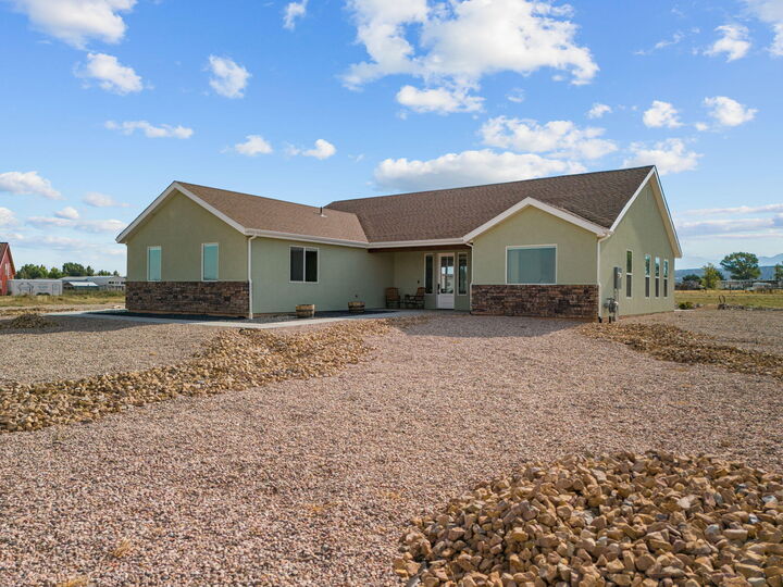 Property Photo: 5264 W 1525 S UT 84720