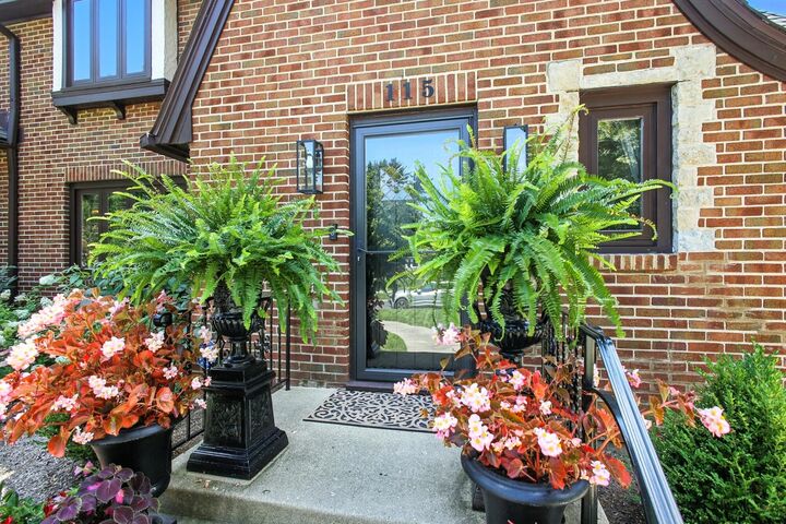 Property Photo:  115 S Broadmoor Boulevard  OH 45504 