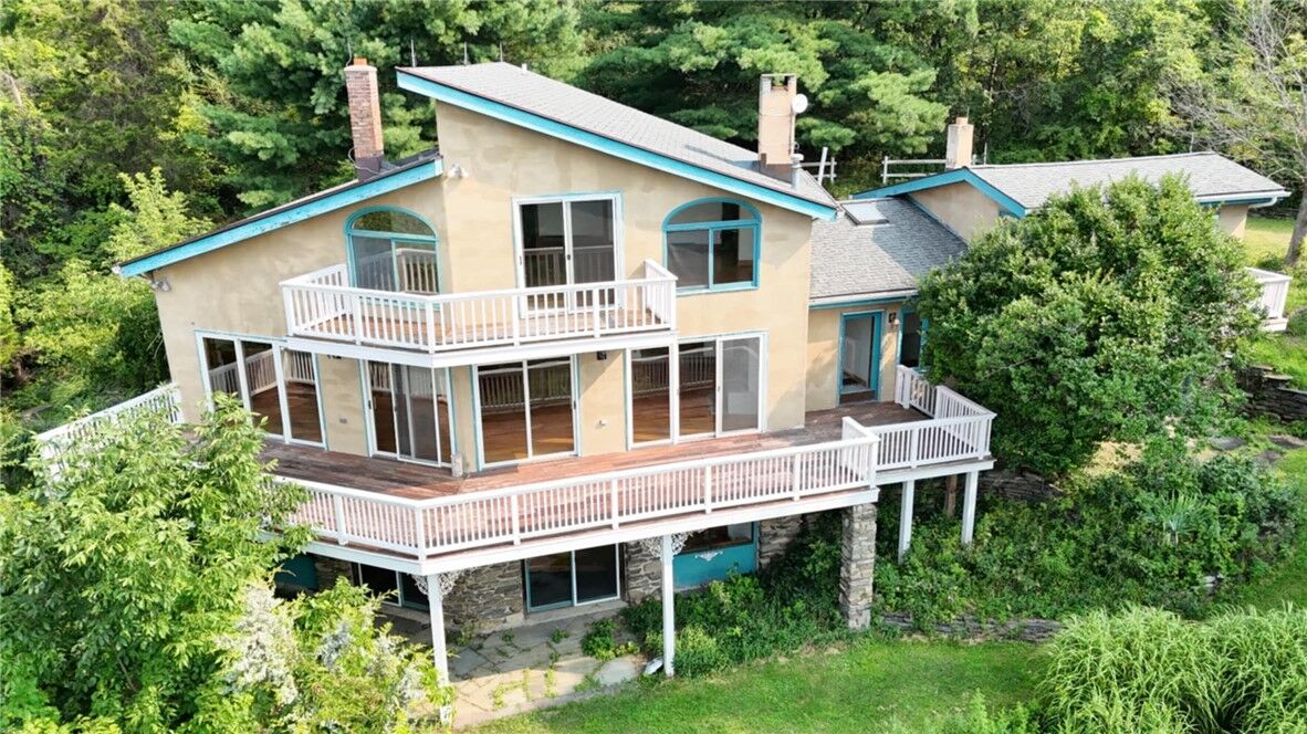 Property Photo: 5 Fiddlers Green NY 14882