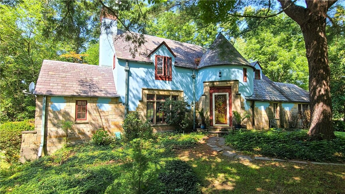 Property Photo:  152 N Sunset Drive  NY 14850 