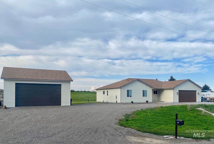 942 W Wanda Lane  Heyburn ID 83336 photo