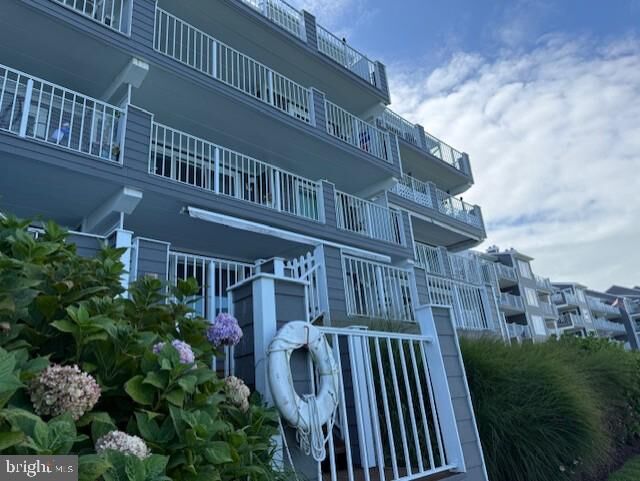 Property Photo:  427 14th Street 206 M  MD 21842