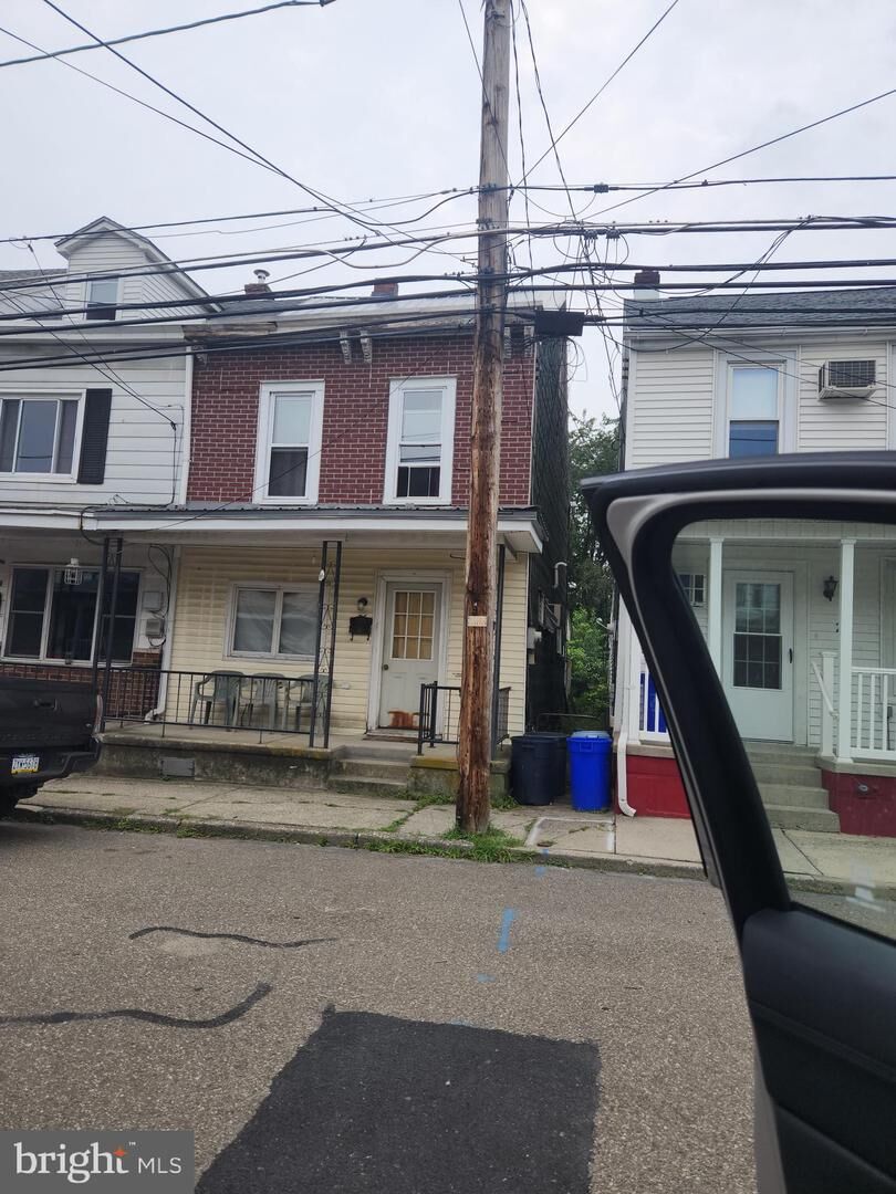 Property Photo:  26 S Nichols Street  PA 17970 