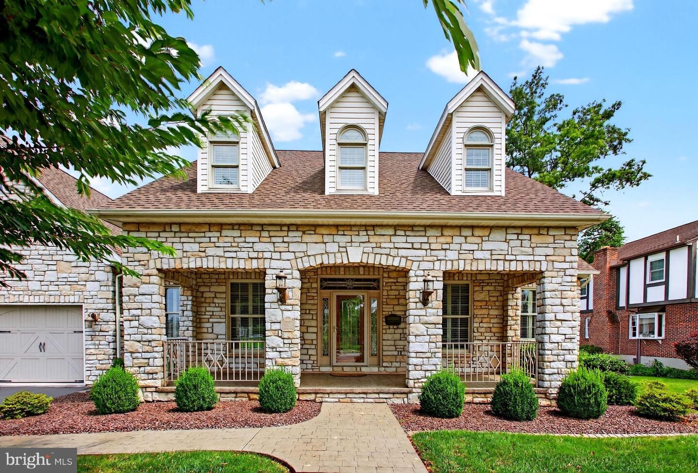 Property Photo:  481 E Elmwood Avenue  PA 17055 