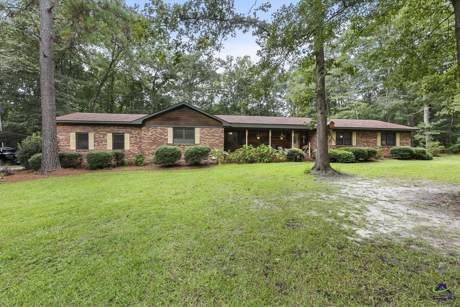 Property Photo:  562 W Anderson Street  GA 31068 