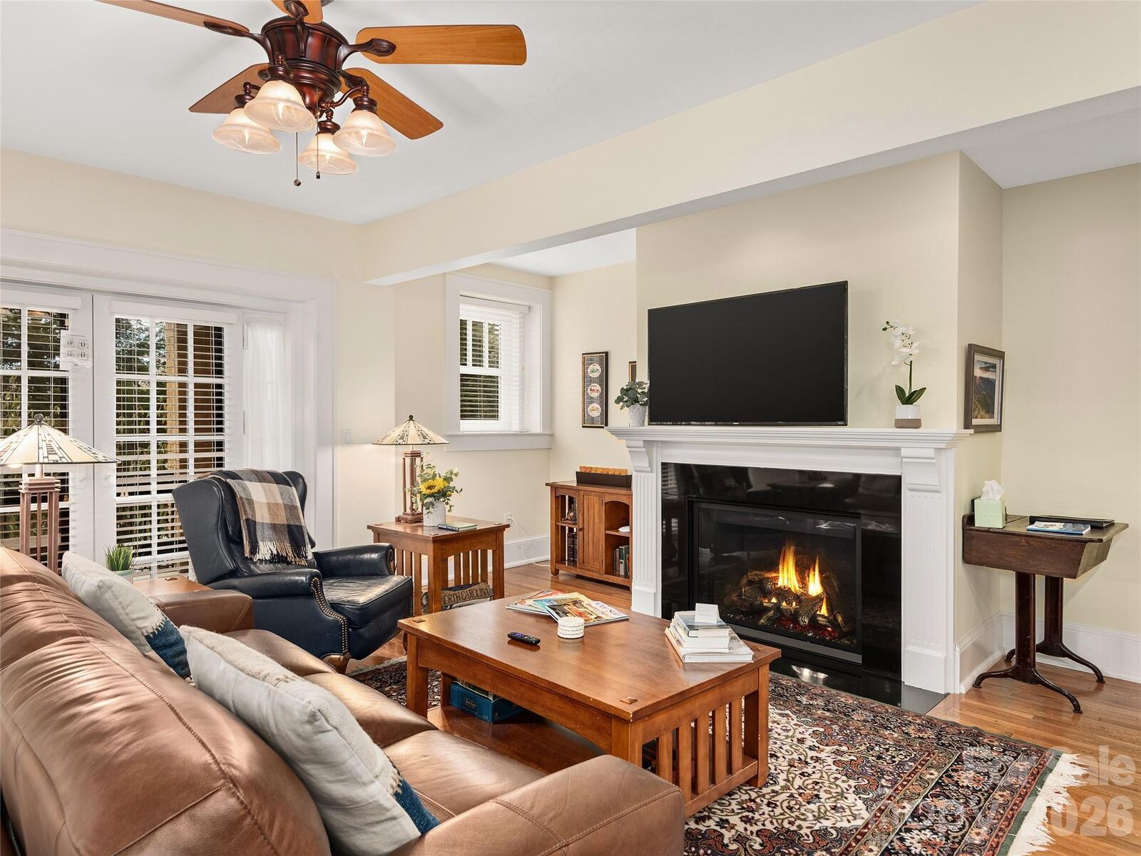 Property Photo:  203 6th Avenue W 1B  NC 28739 