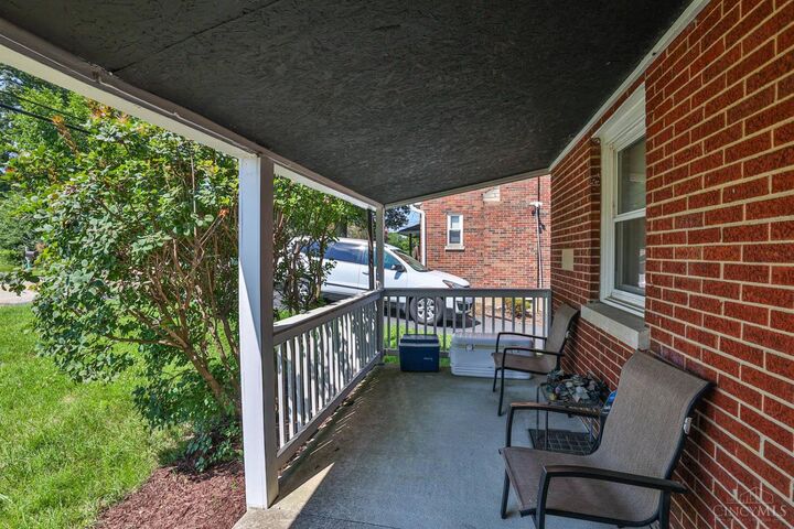 Property Photo: 3318 Kleeman Road OH 45211