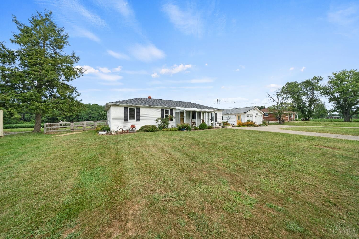 Property Photo: 527 St Rt 222 OH 45120