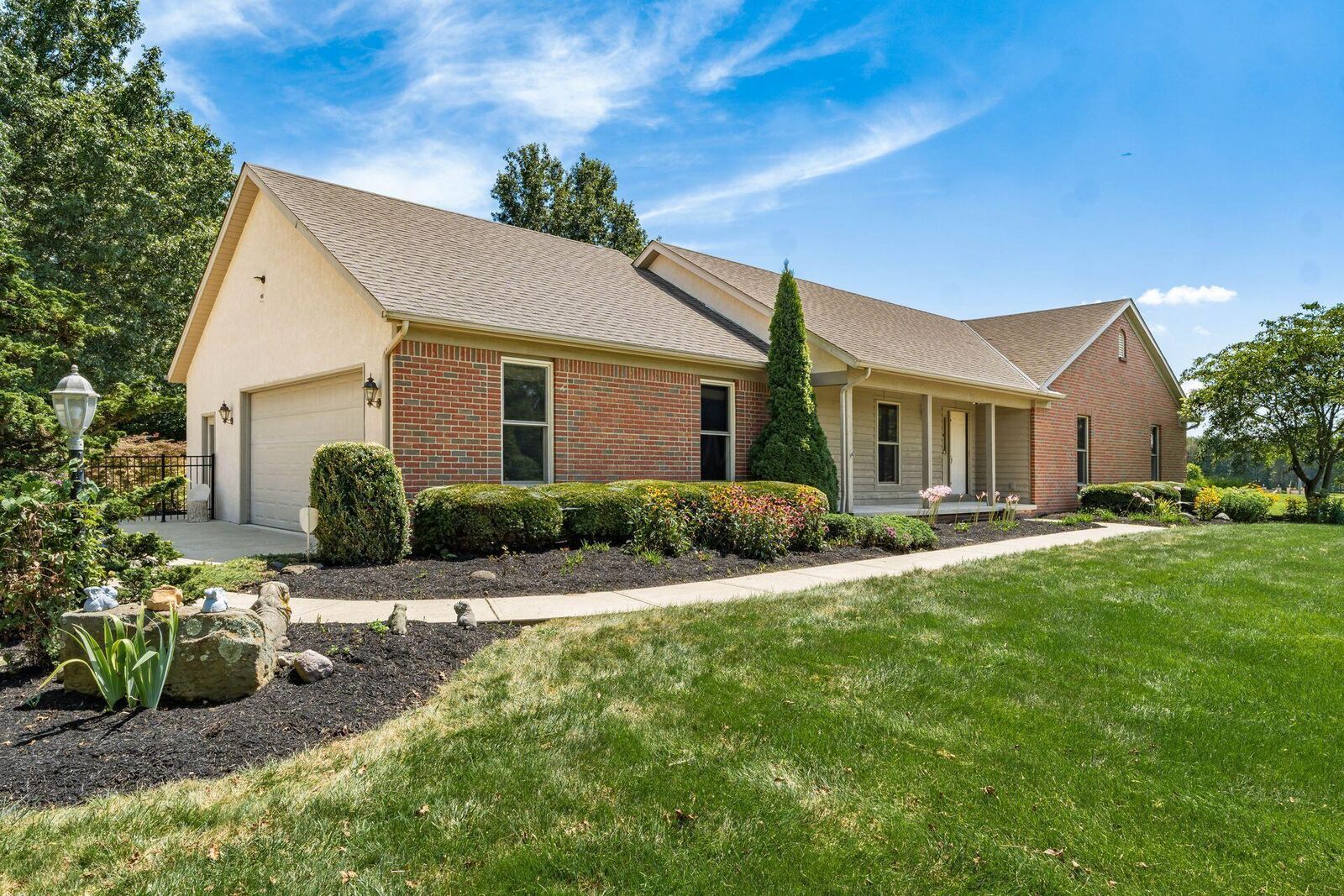 Property Photo:  13834 Toll Gate Road  OH 43147 