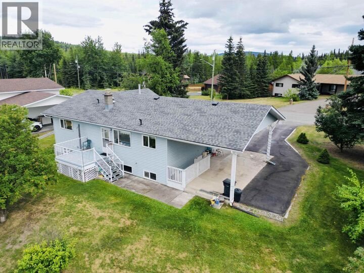 Property Photo: 605 5th Avenue BC V0J 1E0