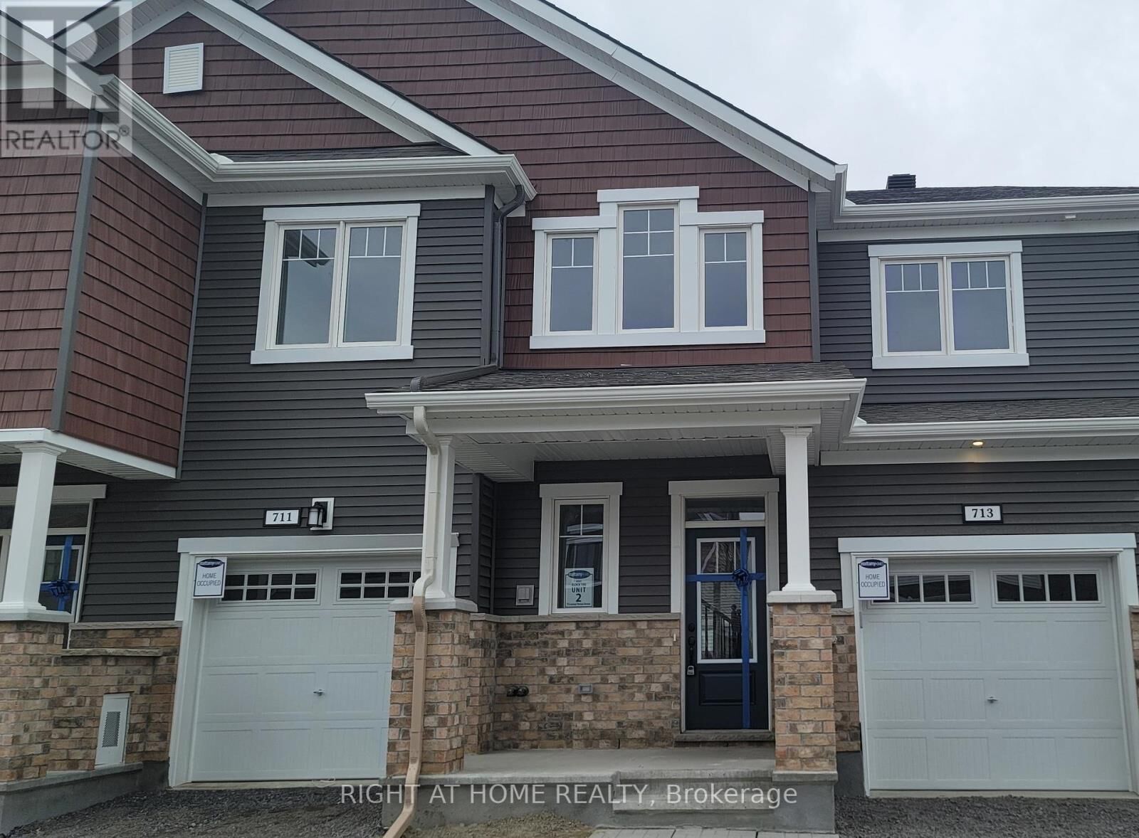 Property Photo: 713 Perseus Avenue ON K2J 3V5