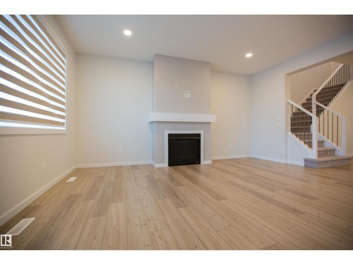 Property Photo:  2815 200 St NW  AB T6M 0W8 