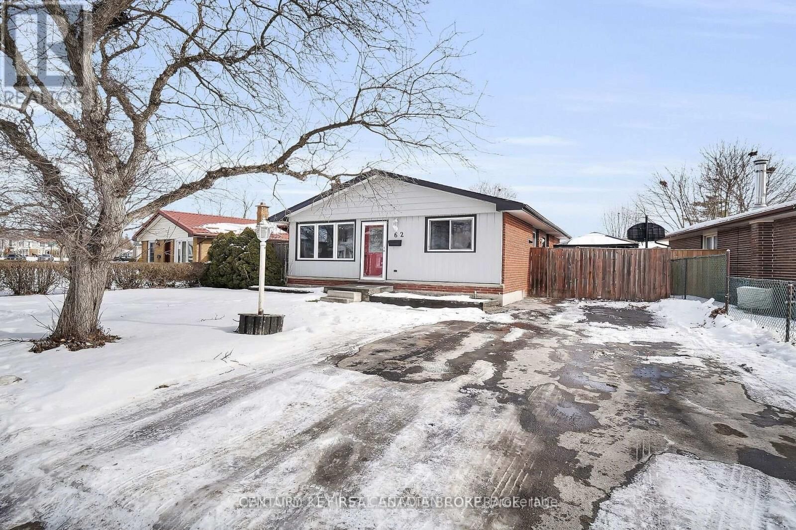 Property Photo: 62 Wexford Avenue Main ON N5V 1L9