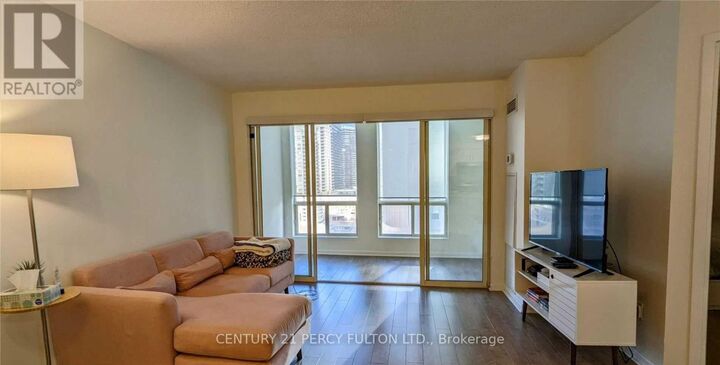 Property Photo: 25 Grenville Street 1506 ON M4Y 2X5