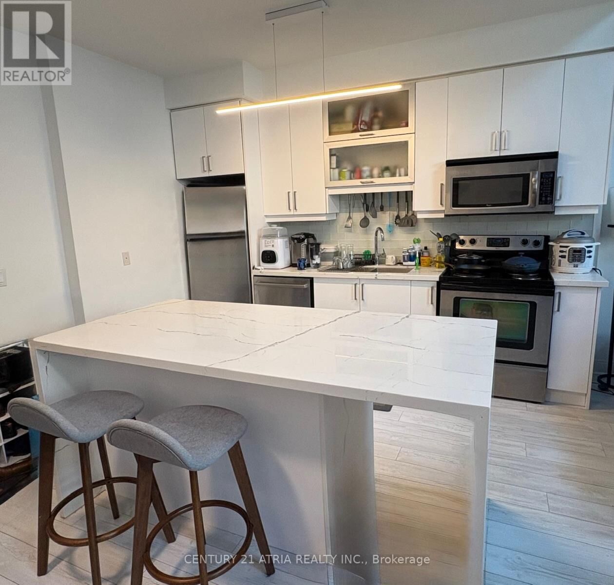 Property Photo: 1 Scott Street 204 ON M5E 1A1