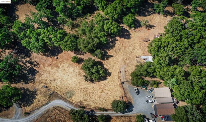 Property Photo: 13893 Tuolumne Rd CA 95370