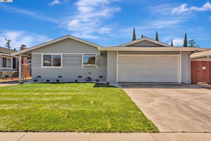 Property Photo:  39087 Yosemite Way  CA 94538 