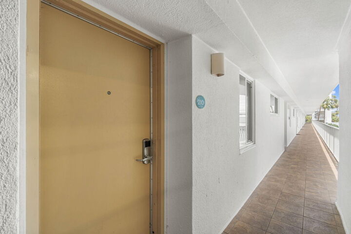 Property Photo: 502 Gulf Shore Drive 210 FL 32541