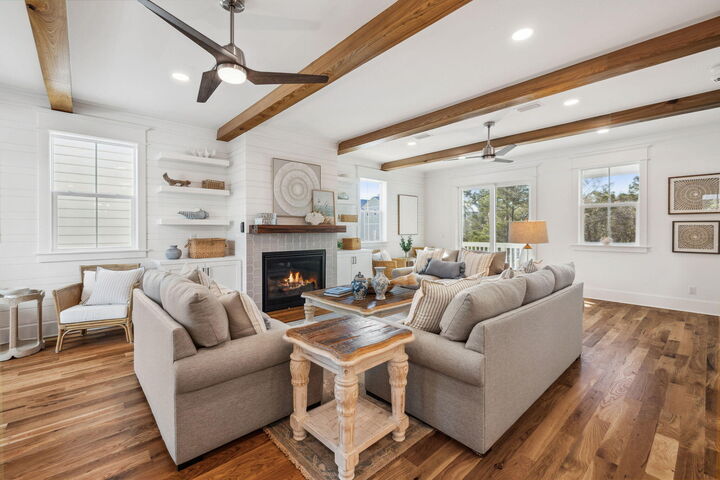 Property Photo: 200 Grayton Boulevard FL 32459
