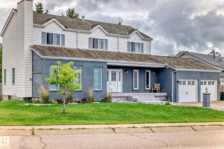Property Photo:  12403 29A Avenue NW  AB T6J 6C7 