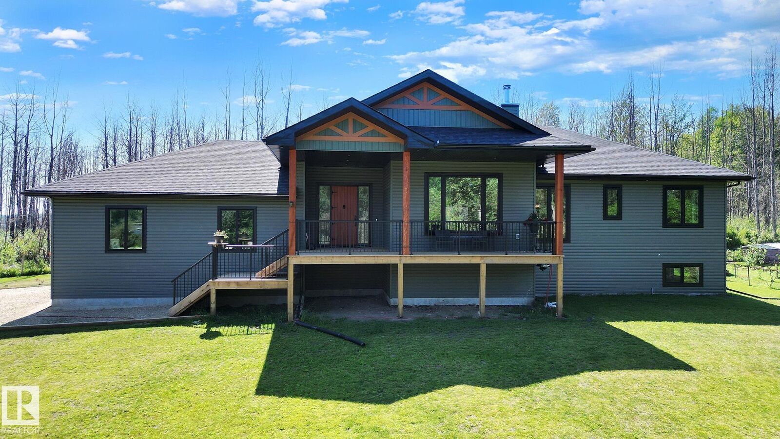 Property Photo: 83 Armistead Crescent AB T0E 0J0