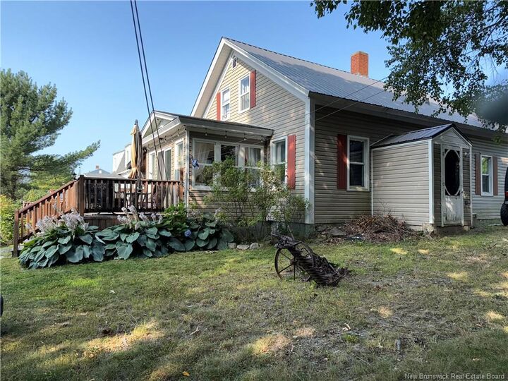 Property Photo:  29 Rockland Drive  NB E6J 1V3 