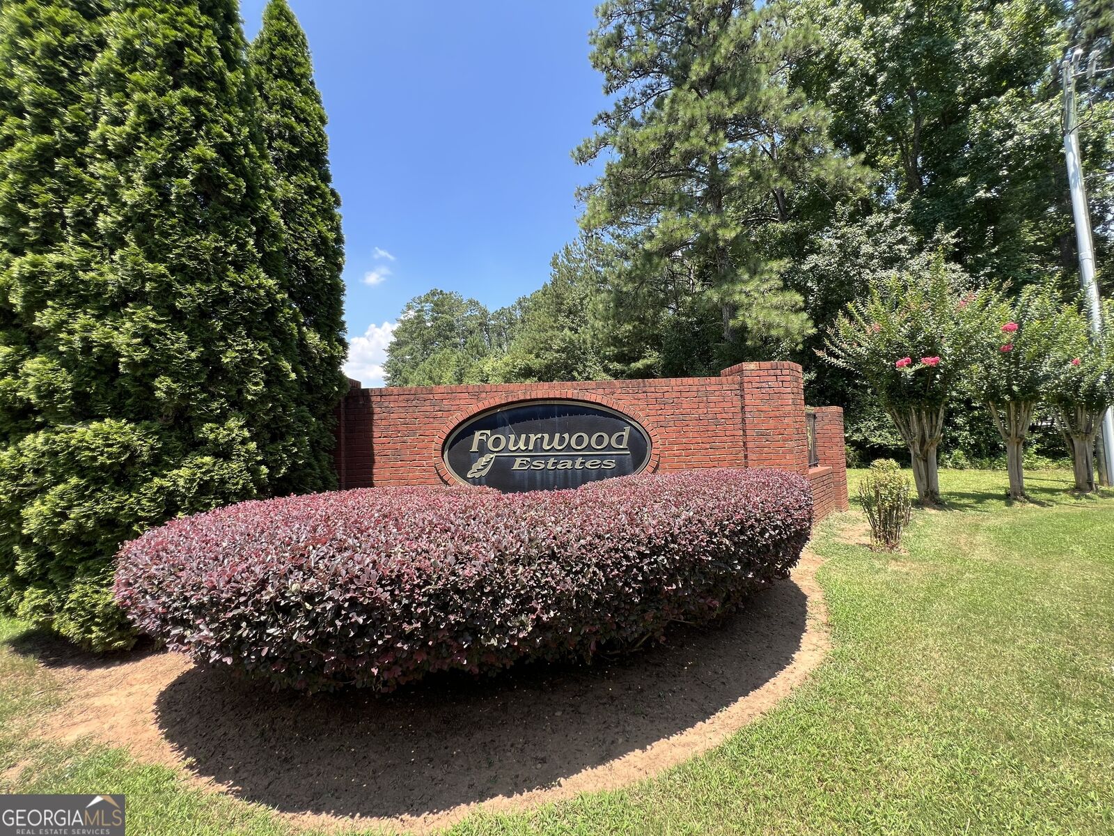 Property Photo: 90 Fourwood Drive GA 30016