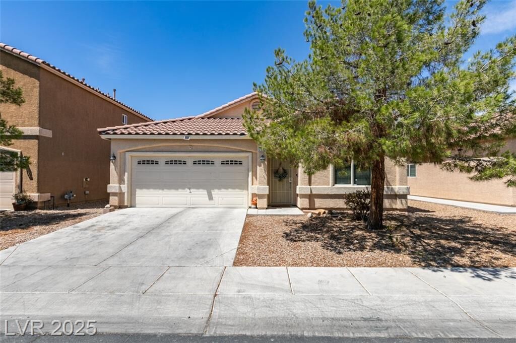 Property Photo:  2363 Rock Slide Circle  NV 89115 