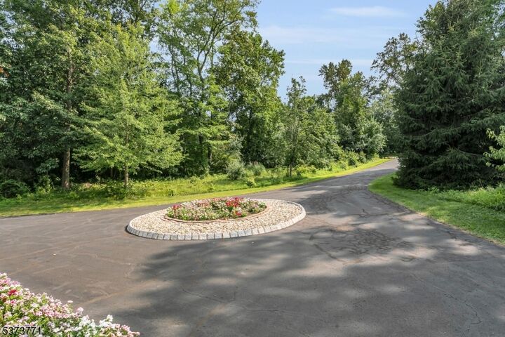 Property Photo: 96 Darren Dr NJ 07920