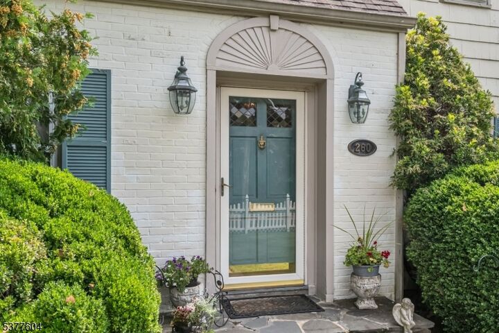 Property Photo:  260 Sheridan Ave  NJ 07423 