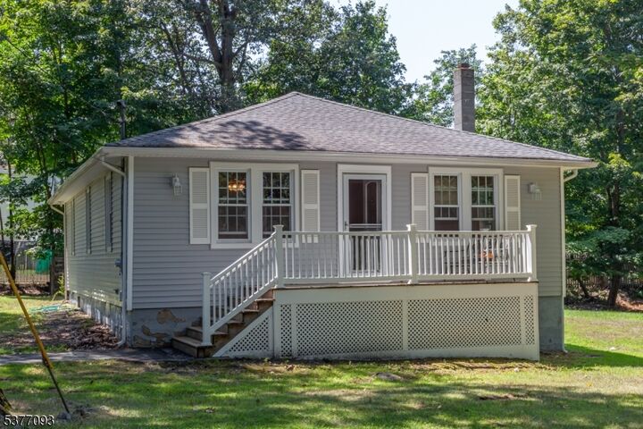 Property Photo:  32 Mountain Rd  NJ 07843 
