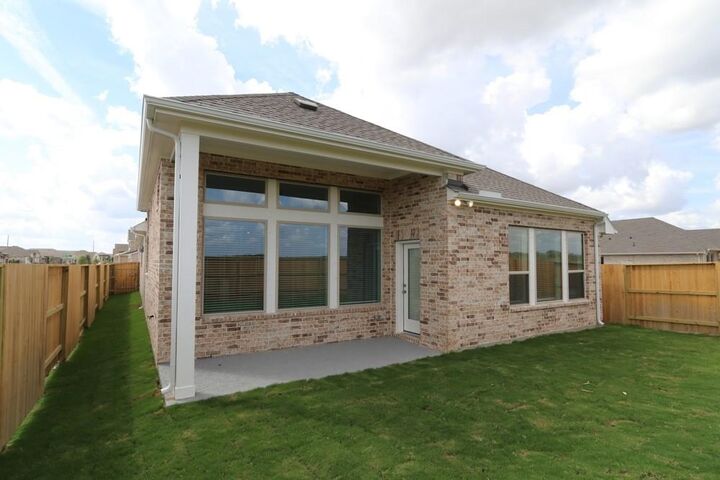 Property Photo:  9035 Grey Fox Trail  TX 77578 