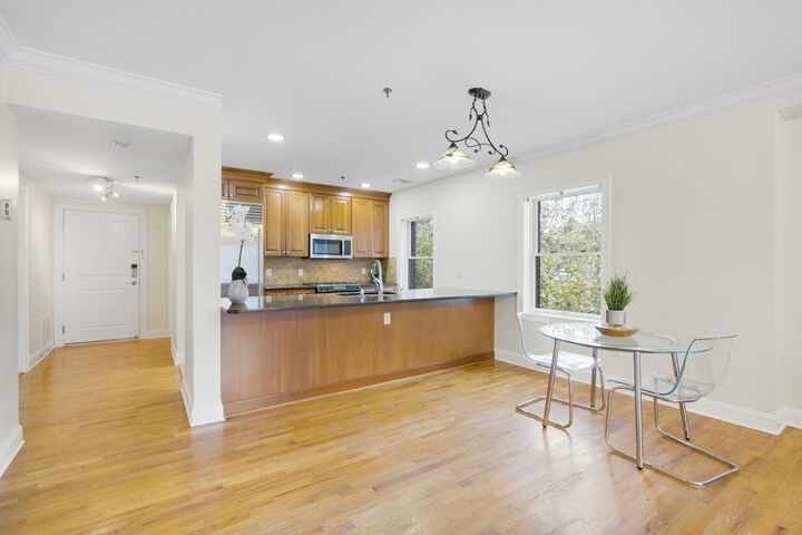 Property Photo: 63 Sussex St 7 NJ 07302