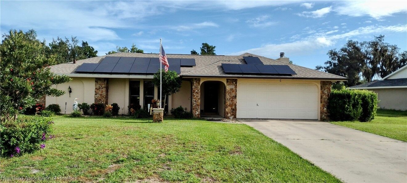Property Photo: 4006 Duffer Road FL 33872