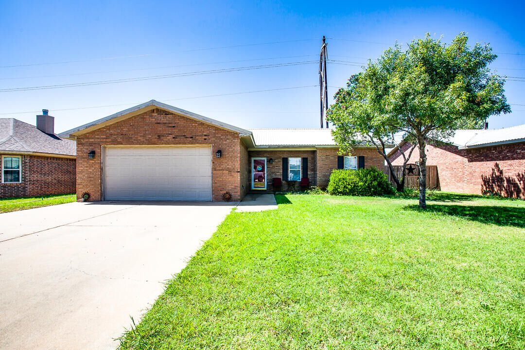 Property Photo:  905 11th Street  TX 79382 