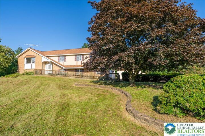 Property Photo:  2275 Rowland Road  PA 18036 